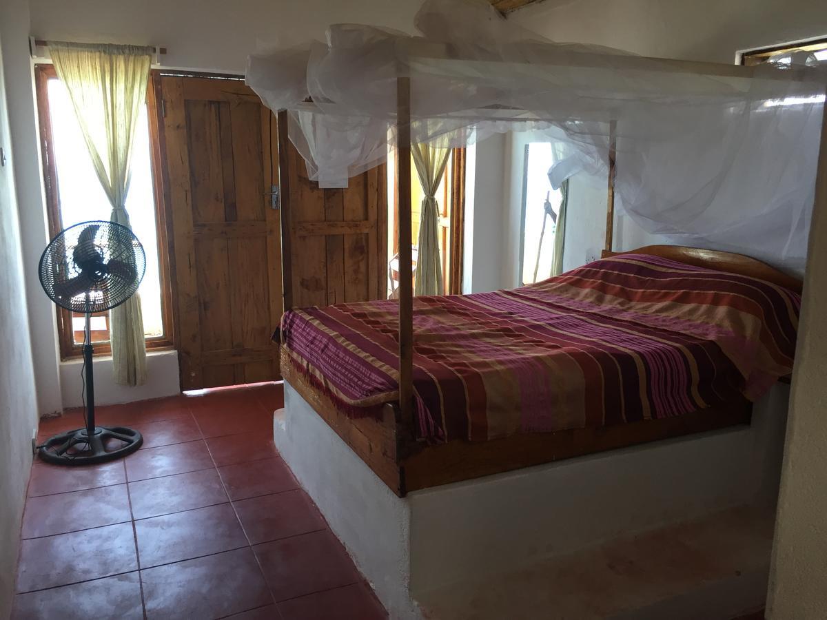 Njaya Lodge Nkhata Bay Eksteriør bilde